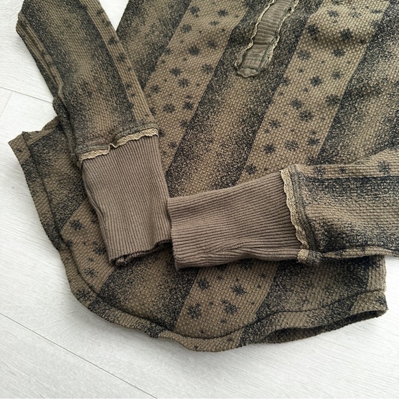 Free People Thermal Henley Top in Olive Green and Black - Picture 7 of 14